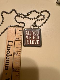 All You Need Is Wine, Necklace