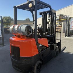 Daewoo Forklift 4500lb 