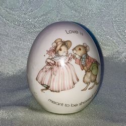 Tiny Talk “Love Is Meant To Be Shared” Porcelain Easter Egg