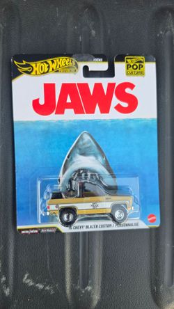 Hot Wheels Premium Jaws '75 Chevy Blazer Custom