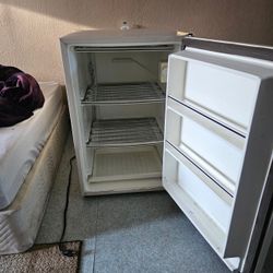 Vintage Admiral Designer Series Compact Upright Freezer