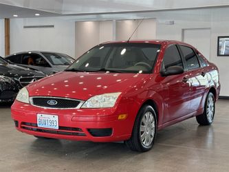 2005 Ford Focus ZX4 S