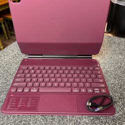 Typecase Edge Magnetic Backlit Keyboard Case – iPad Pro 12.9 (6th Gen, 2022) – Raspberry