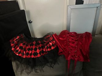 Skirt with red corset Small