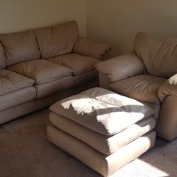 Couch and Love Seat witn Ottoman 