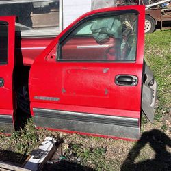 Puertas De Chevy 2500 Año 2002