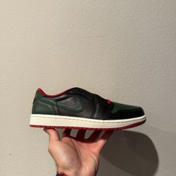 Air Jordan 1 Low Women’s Size 8.5 / Men’s Size 7