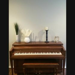 Piano And Bench FREE