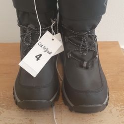 New Kids Insulated Snow Boots