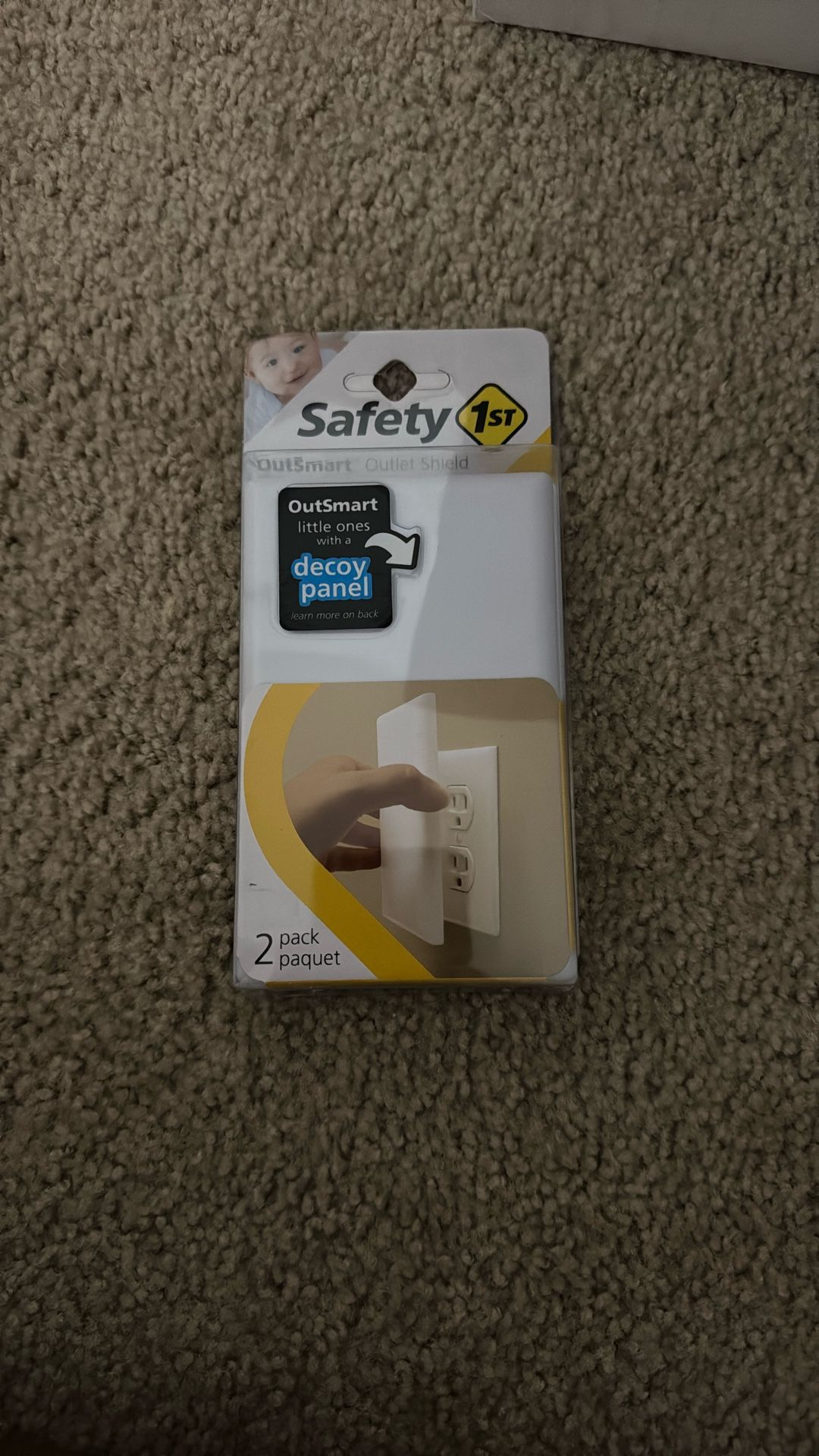 Safety 1st OutSmart Outlet Shield (quantity 8)