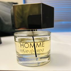 L’HOMME 