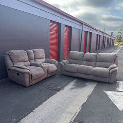 Free Delivery Locally 🛻 Brown Recliner Sectional Couches