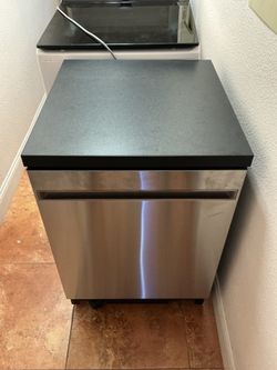 GE 24" Stainless Steel Interior Portable Dishwasher w/Sanitize Cycle