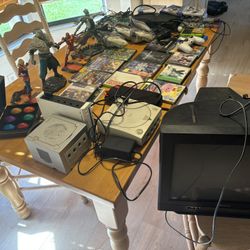Old School, Gaming Consoles, Games, And Crt