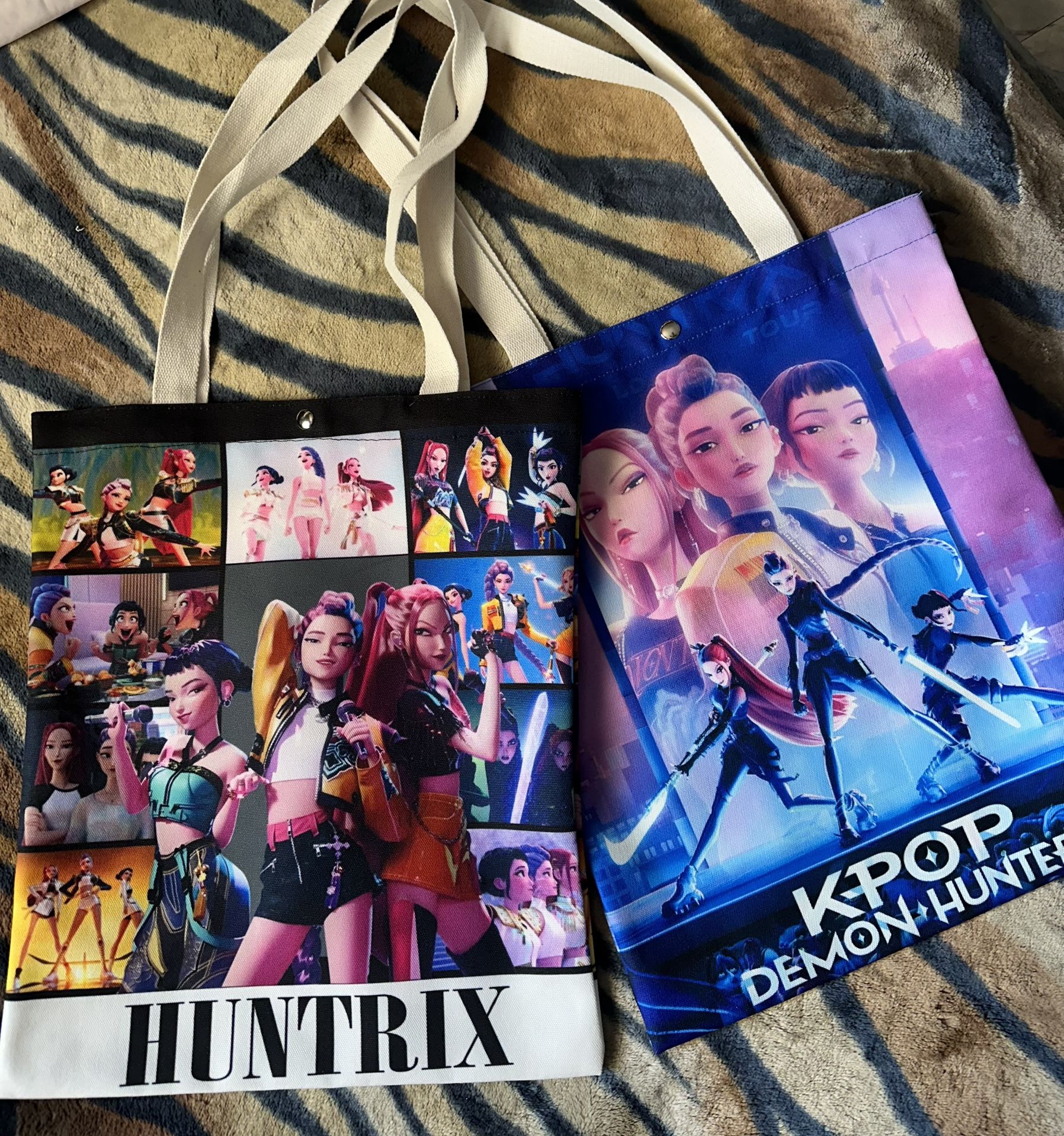 K-pop Demon Hunters Tote Bags 💟