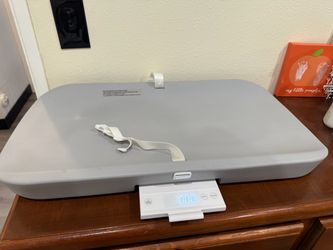 Wipeable Baby changing pad with scale