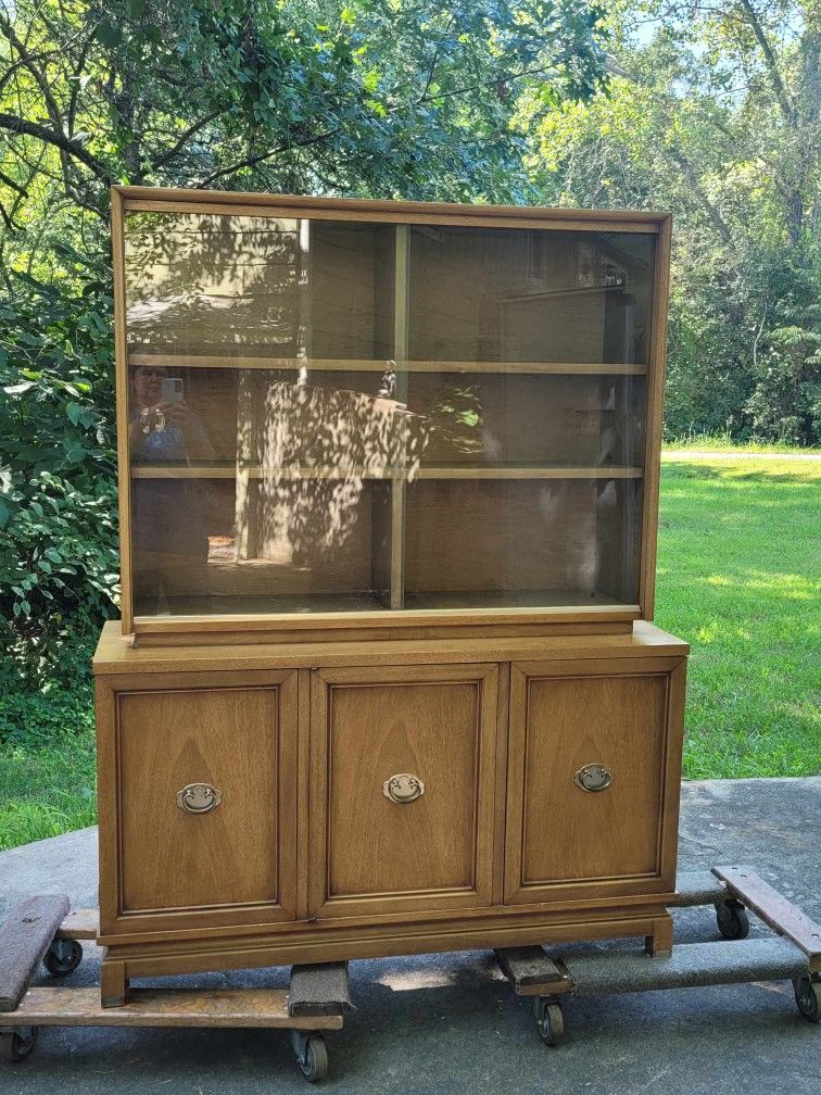 Mid Century Hutch