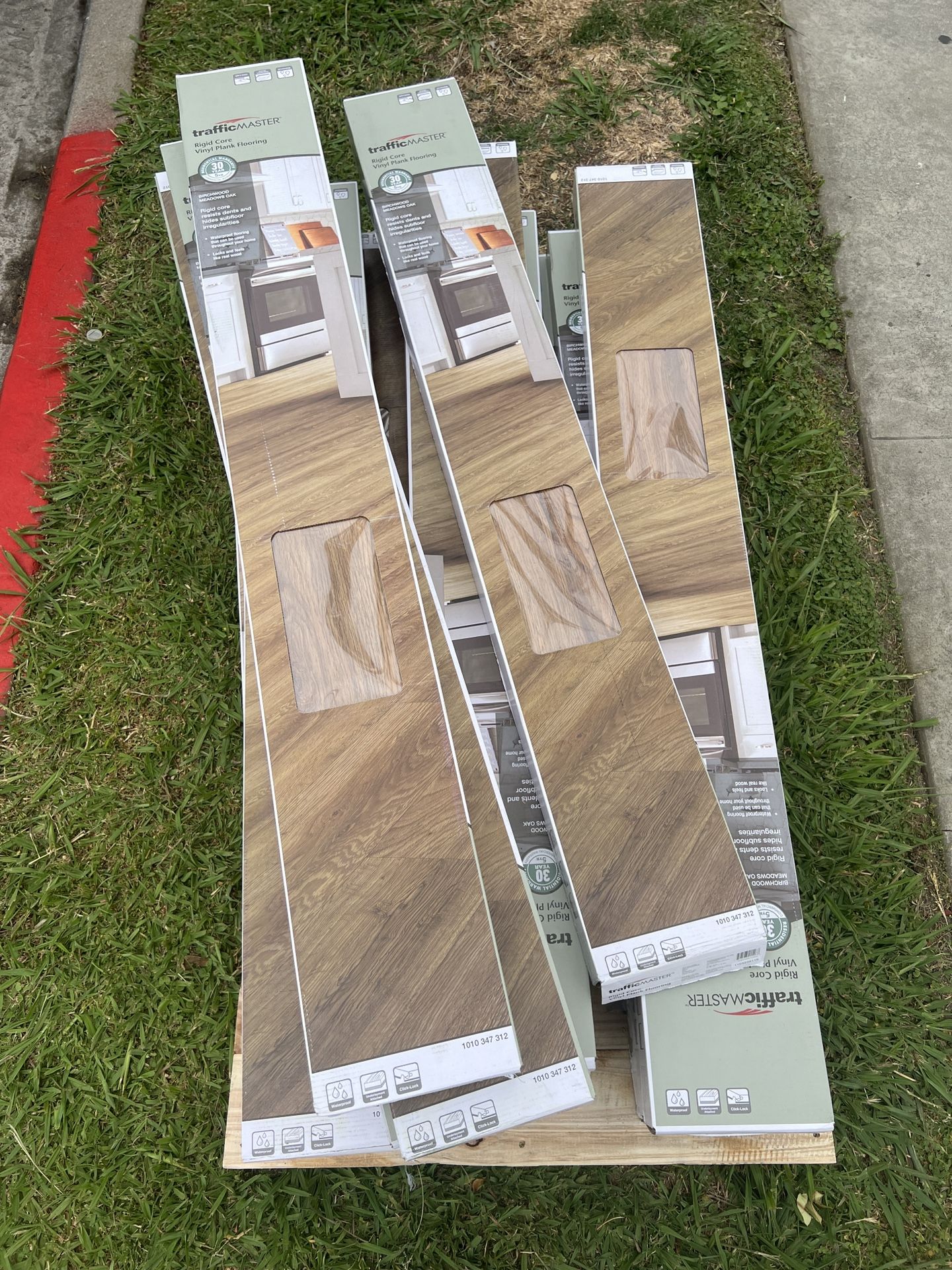 Birchwood Meadows Oak 6 MIL Waterproof Click Lock Luxury Vinyl Plank Flooring