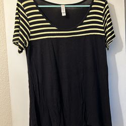 Lularoe Classic T Shirt