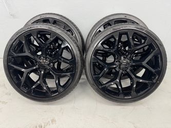 NEW 26 inch gloss black snowflake wheels with 305/30r26 atturo tires