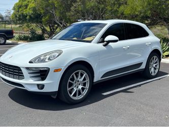 2017 porshe macan s