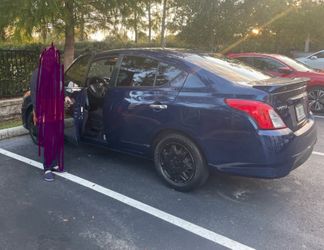 2019 Nissan Versa