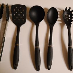 NEW Lorena Garcia 5 Piece Nylon Kitchen Tool/Utensil Set