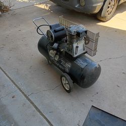 MEDALLION PREMIUM QUALITY PREMIUM VALUE CAMPBELL HAUSFELD AIR COMPRESSOR 6.5 HP 125PSI