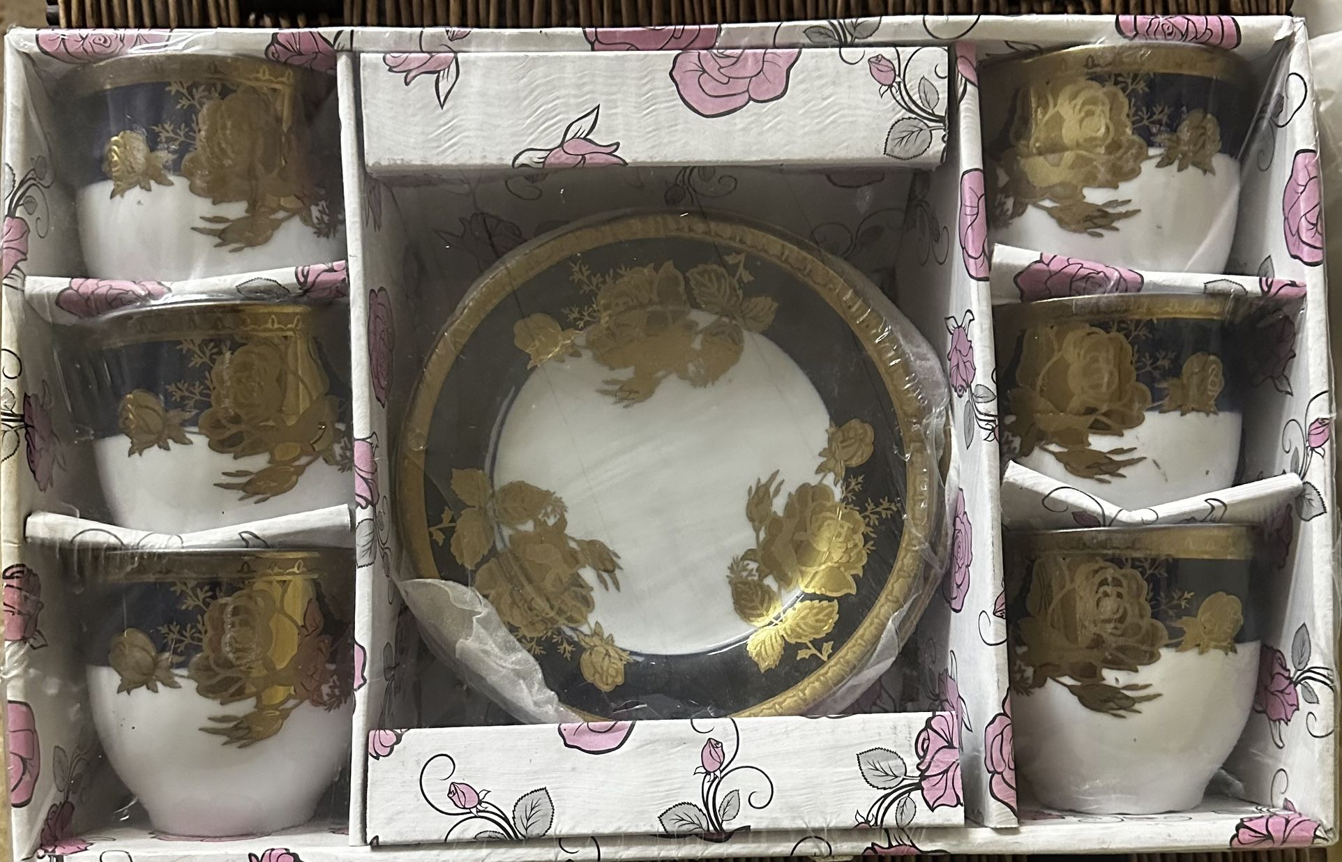 Tea Cups Set