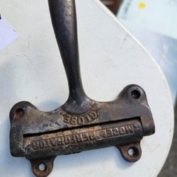 Globe Hole Punch