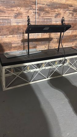 Free Ceiling fixture