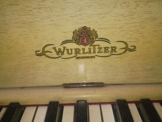 Wurlitzer Grand Piano