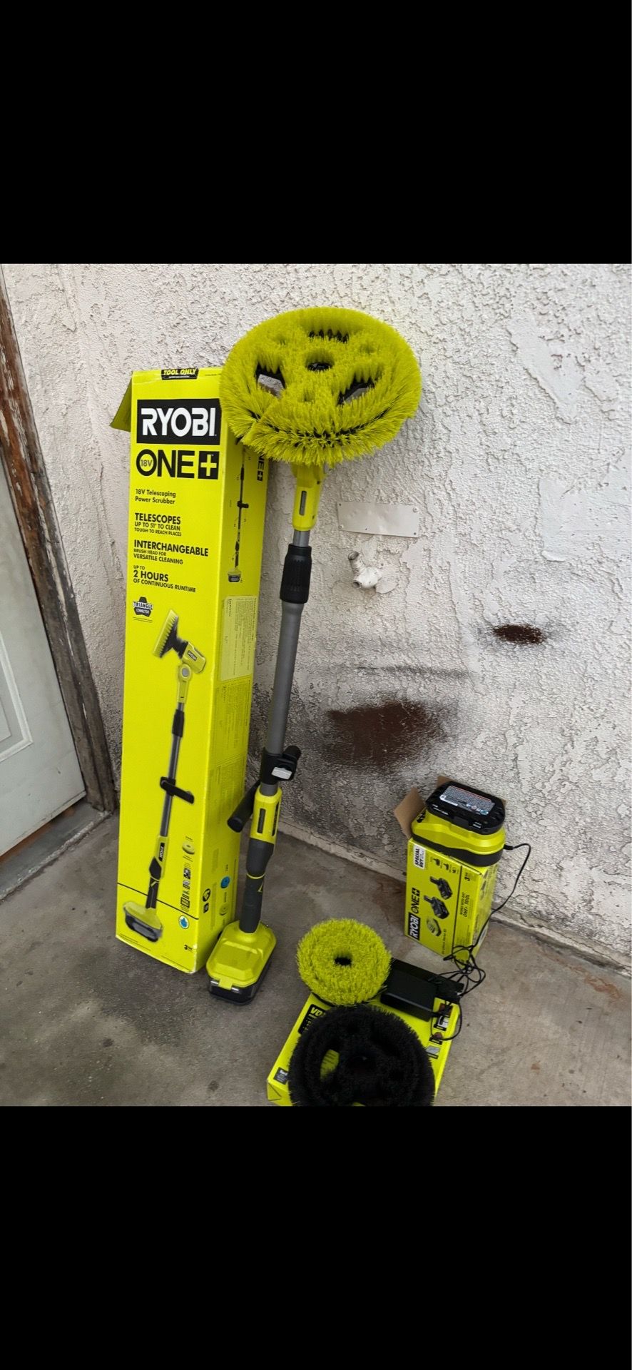 Ryobi telescoping power scrubber