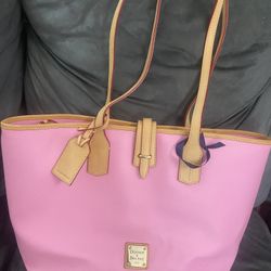 Dooney & Bourke 1975 Handbag 