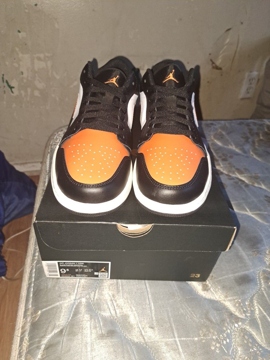 Air Jordan 1 Low
