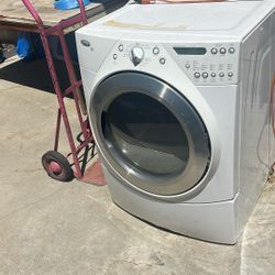 Selling Dryer Whirlpool 