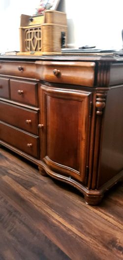 Buffet Table