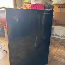 Insignia Mini Fridge