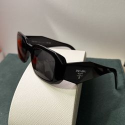 Black Prada sunglasses 