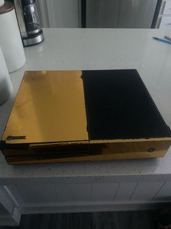 Xbox One Console with Gold Skin