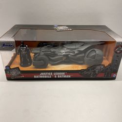 Justice League Batman & Batmobile Diecast 
