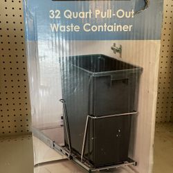 32 Quart Pull-out Waste Container 