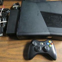 Xbox 360 And Controller
