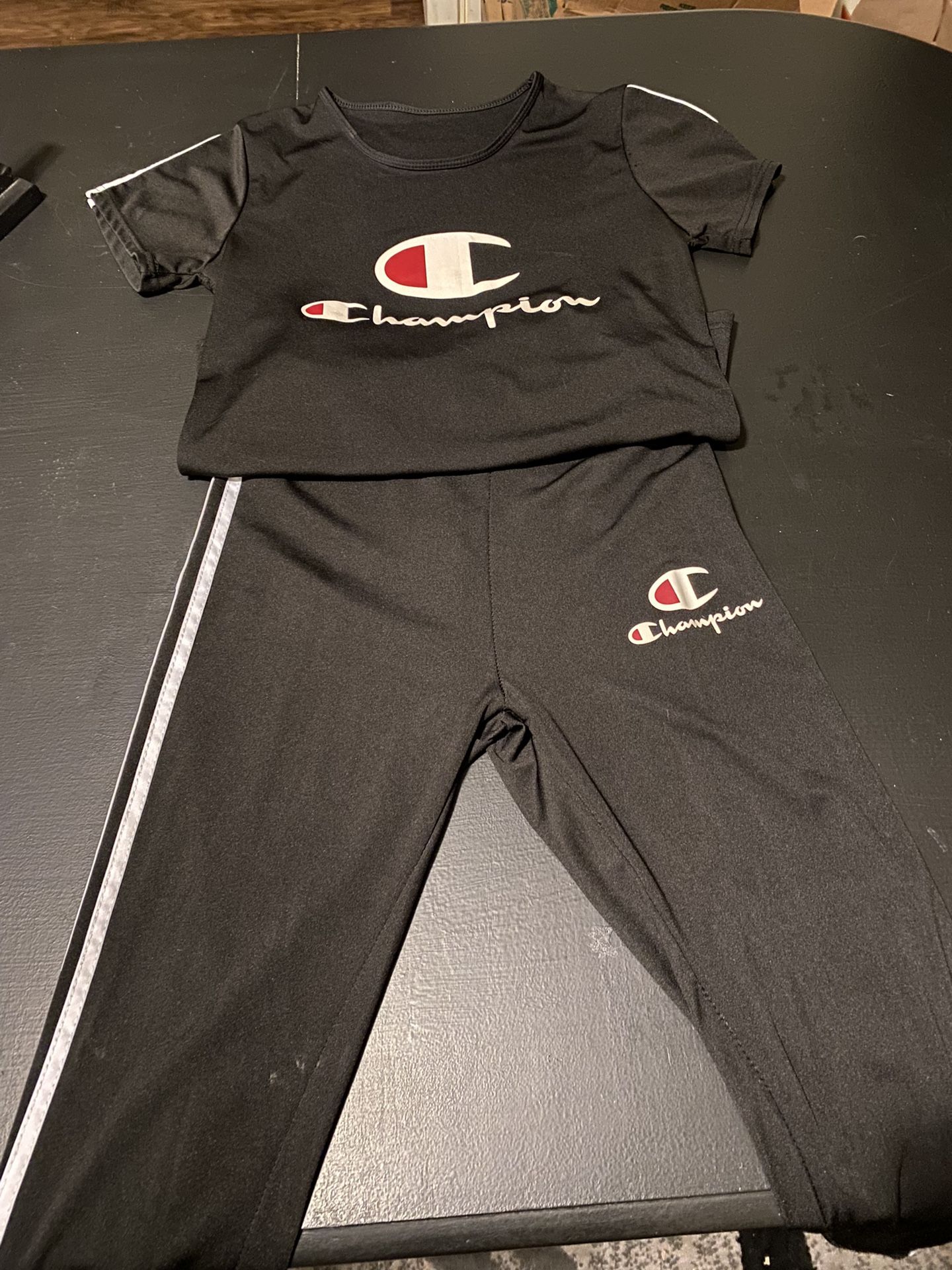 2 Piece Set Champion