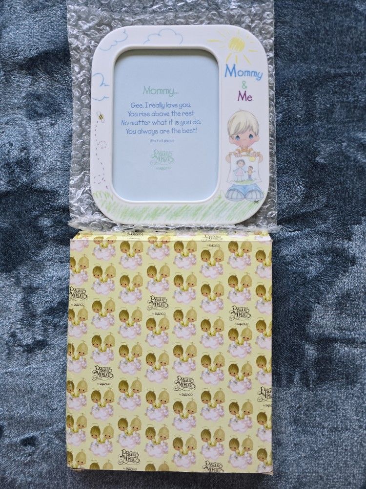 Precious Moments Baby Frame
