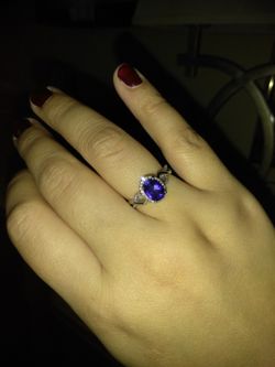Sapphire diamond ring