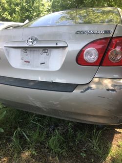 2006 Toyota Corolla parts