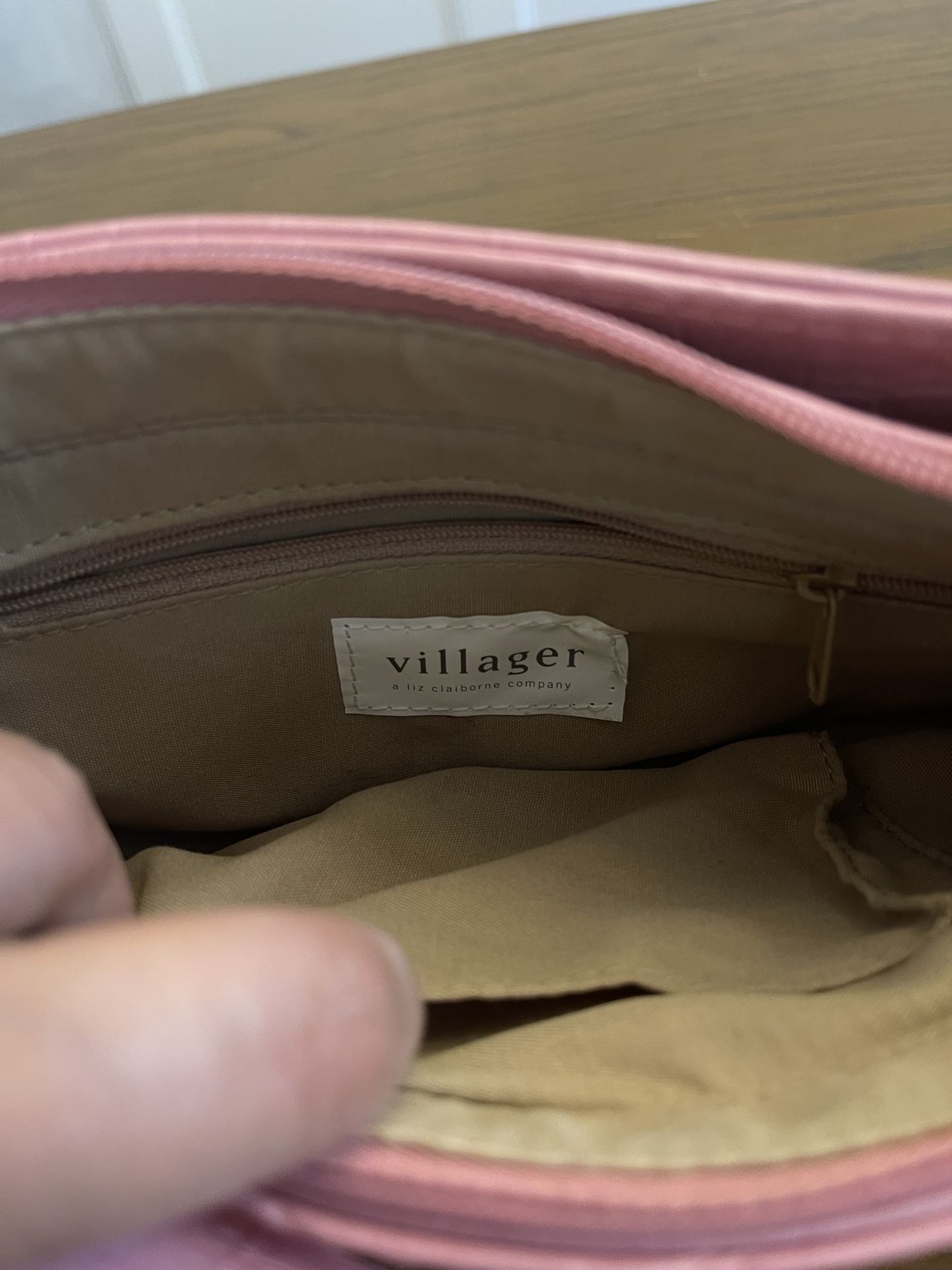 Villager a liz online claiborne company purses