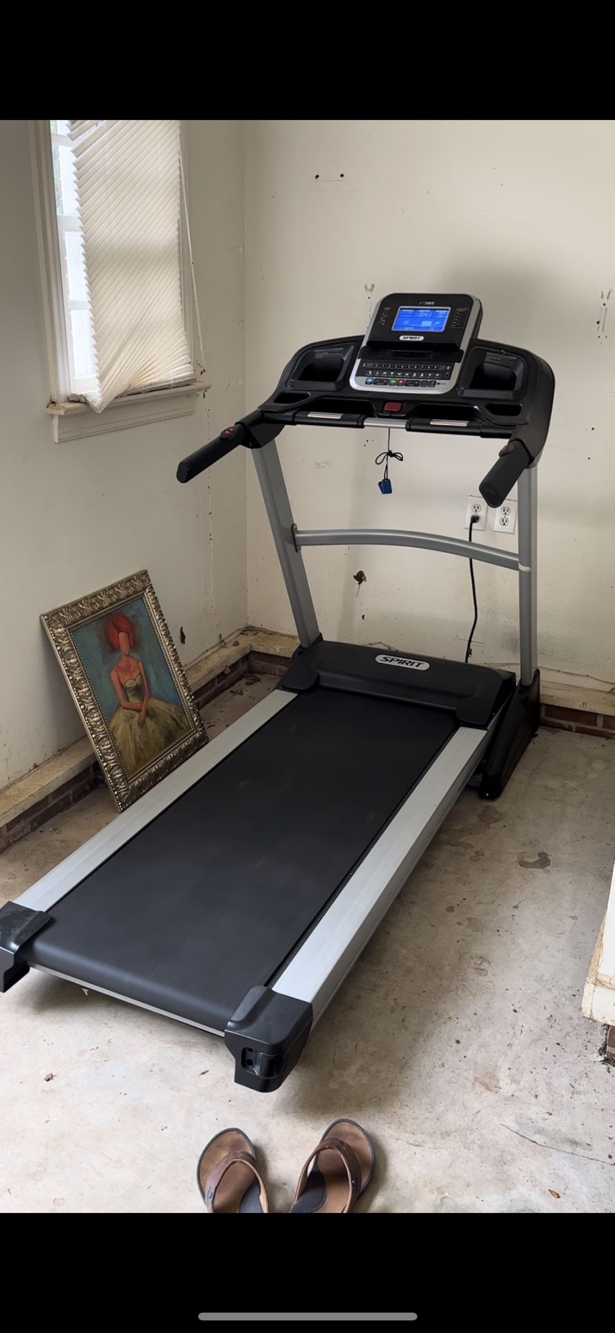 Spirit XT385 Treadmill - Lightly Used