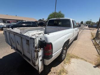 1998 Dodge Ram 1500 · Laramie Pickup 2D 6 1/4 ft